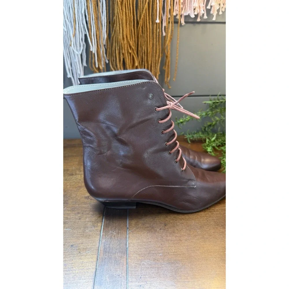 VTG Vaneli Women's Brown Leather Lace Up Boots 6.5 Made In Italy